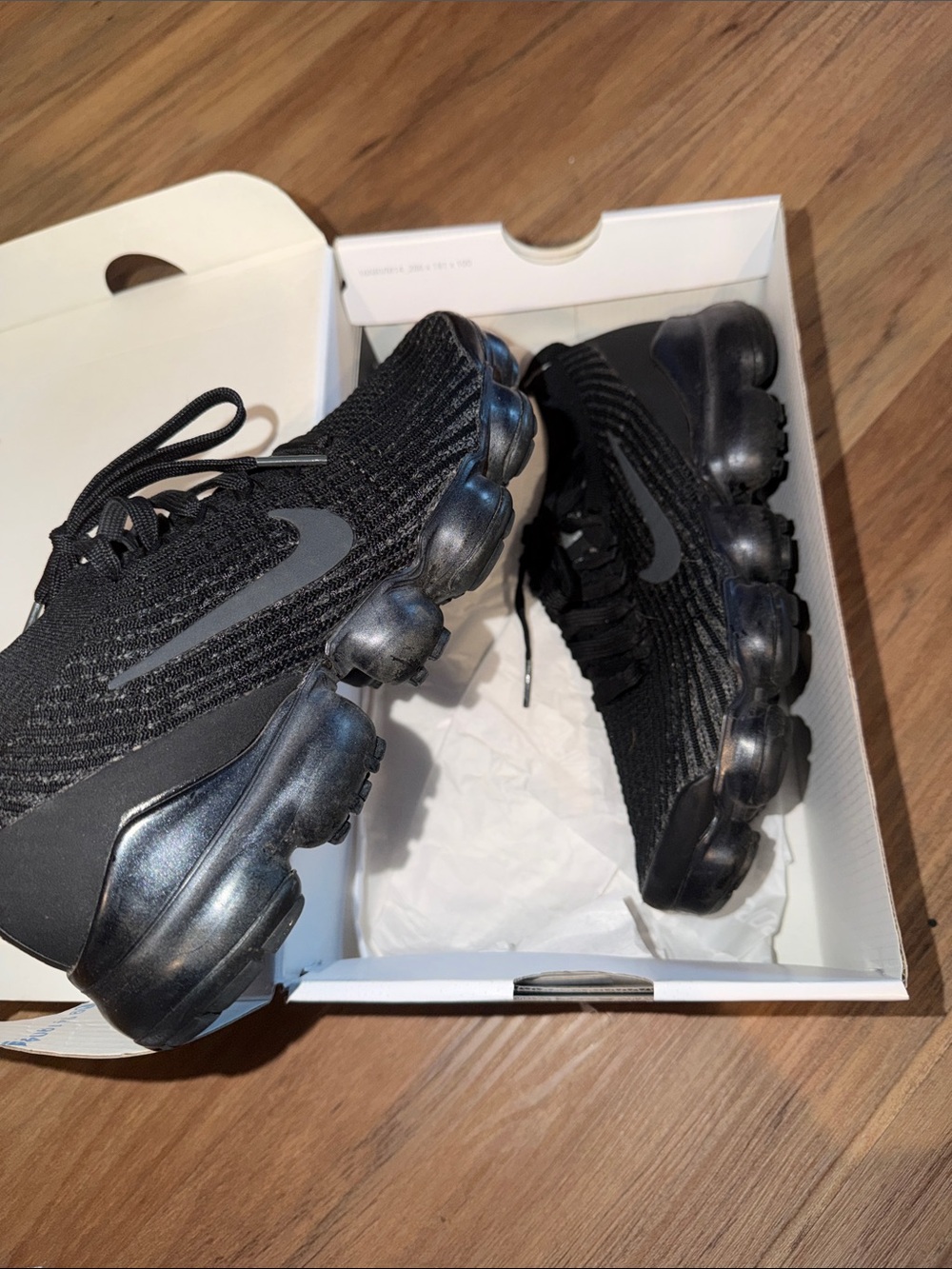 Women’s Nike Black VaporMax Flyknit Running Shoes